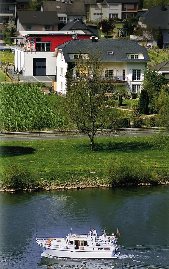 Weingut Bernd Hermes Креф Екстер'єр фото
